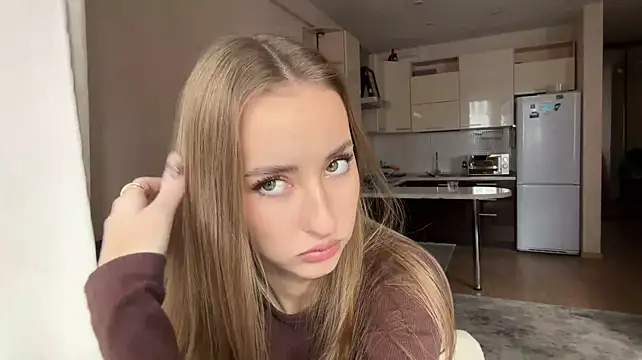 ShelbaMitsuda - Blow kisses to everyone