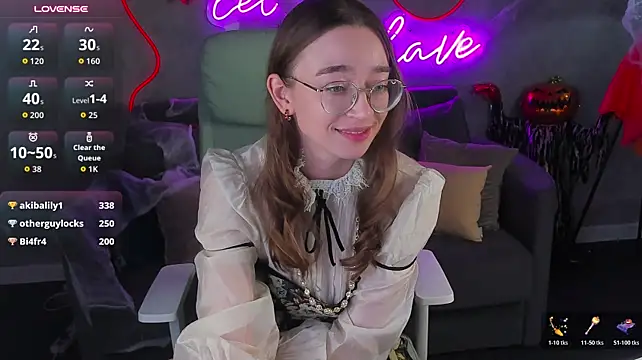 Lucy_Green - take off your dress