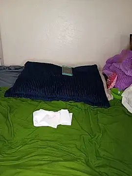 Ivvyie - Anal and squirt for dzaddy