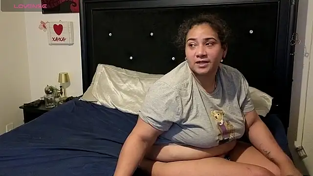 MrAndMrsCrook - shake my fat ass