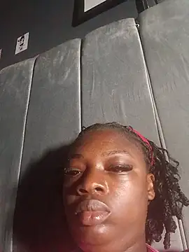 Bhadgirlann - Masturbating squirting