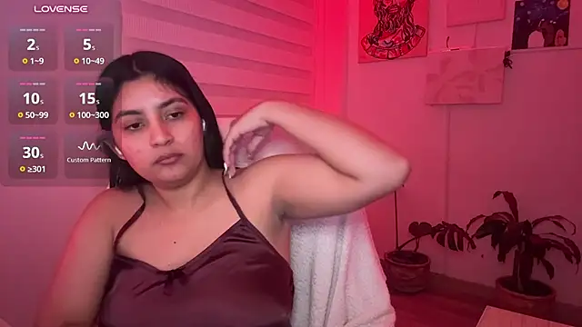Cloe_small - show tits