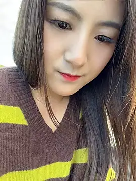 Lin-kesr - 户外咖啡厅完成目标脱掉内衣