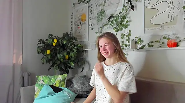 Eda_Vixen - Get a kiss from the queen