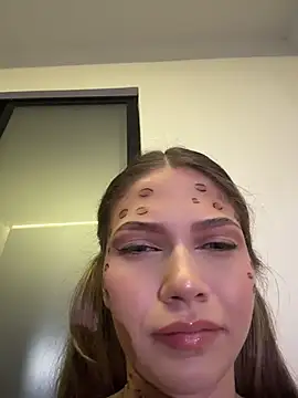 Miiel1_ - rubb pussy in doggy style🔥💦