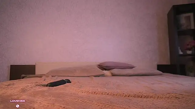 GuilefulArguen - 3 hard spanks my booty