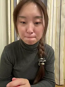 Lianer_520 - 莲儿，谢谢哥哥们支持，到达目标脱掉衣服