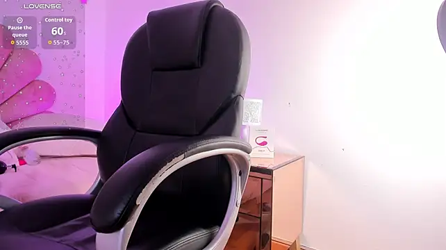 Jazminn_01 - erotic dance with oil