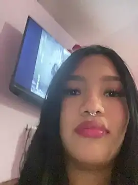 Laura_v19