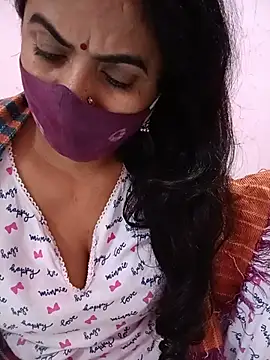 Poojasexy71
