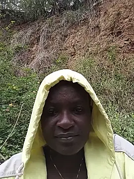Kenyansexy1 - Flash pussy on Street