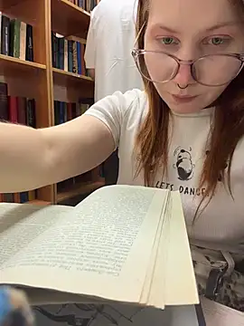 SlavicCandy - FLASH BOOBS IN PUBLIC LIBRARY