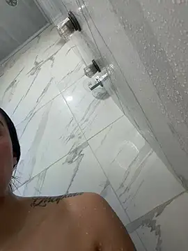 1m_megan - fuck in the shower