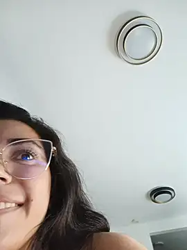 Sara-215 - Fingers in action