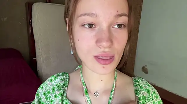 BrittanyLebowitz - kiss you