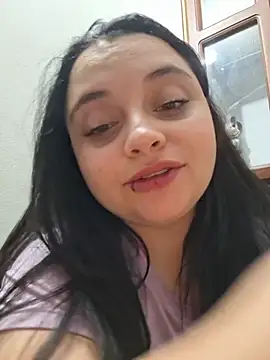 CURVY-HORNY - Bouncing and sucking tits