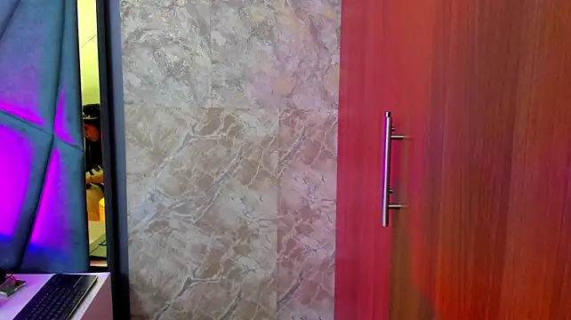DaphneMeek - slap thaat face for ur master, sub 😈