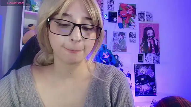 CelesteAyase - Pour oil on my body, make it shine