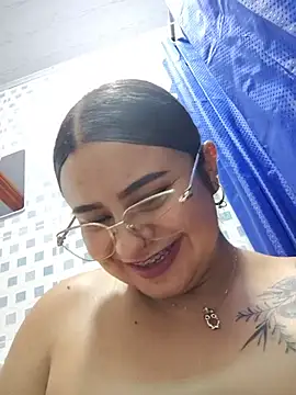 Sexxxy_Lau - MASSAGE OIL MY BIGBOOBS 🔥💦