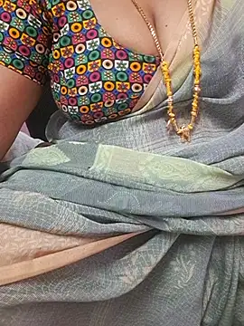 Tamil_Ammani - Boobs show😜😜😝🥰🔥🔥🔥