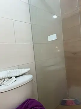 Gia_cutee - RIDE DILDO