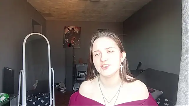 AlessandraToth - squeeze your butt with both hands