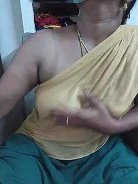 Tamilyazhini19