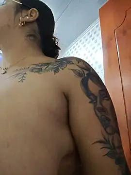 Sexxxy_Lau - MASSAGE OIL MY BIGBOOBS 🔥💦