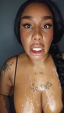 Queen_Amara