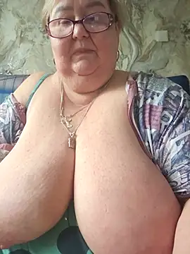 Awn290668 - Open pussy