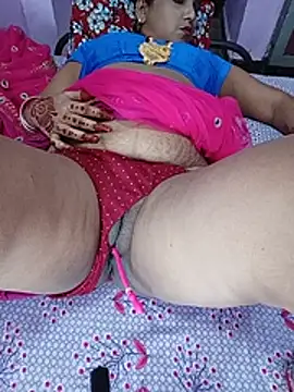 Reema05 - Dildo in anal pamp
