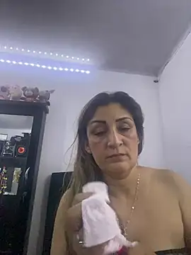Sailor_Moon09 - Sexo anal con el dildo que vivra
