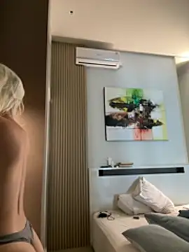 Sarahhh_xxx - Good morning!