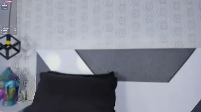 Lily_StClair - this pussy need all your milk