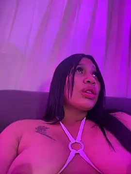 Cherry_Charlottee - NAKED BODY + SALIVE IN BODY