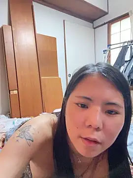 Upa1179 - パンツを脱ぐ