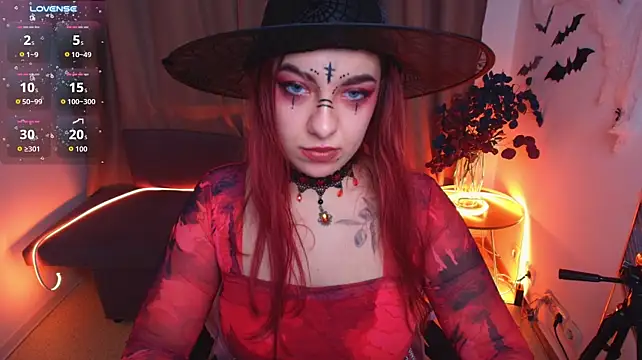Tory_Vixen - Lick my lips slowly