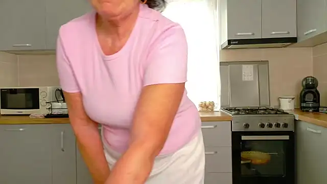 Sweetangell69_ - Flash boobs
