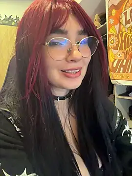 Poisonissa - Oil boobs, spanks x20 and nipple clamps