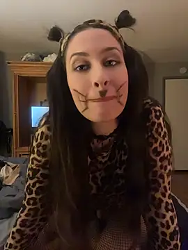 AhlanaLuxe - Strip me naked