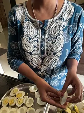 LoveJourney - 😁Hot Bhabhi ❣️❣️❣️