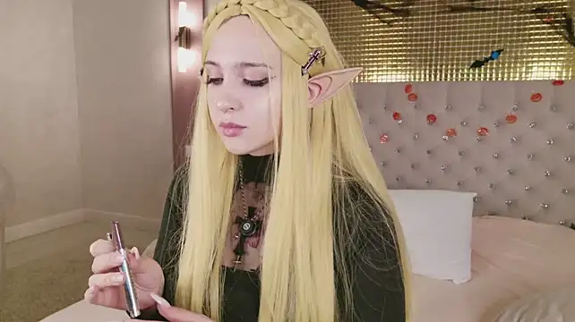 Sakurabrench - turn off bra under dress