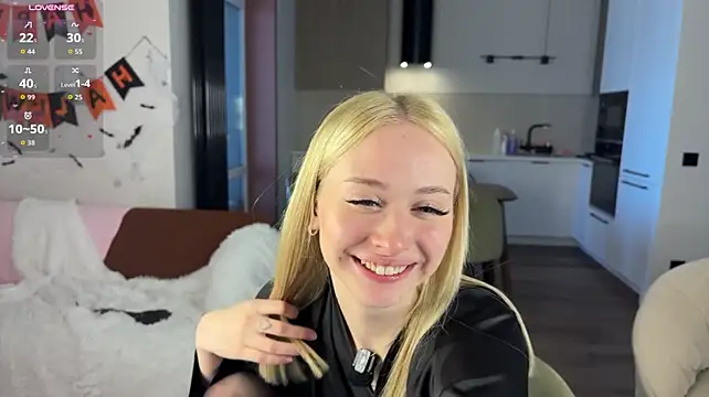 LumiyaSunny - make ass red doggy