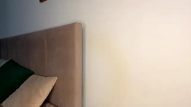ZanaBreland - flash my boobs and shake it