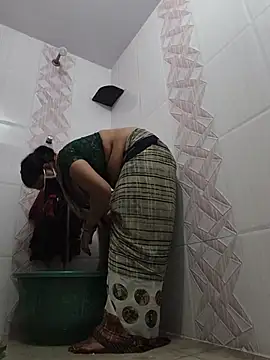 Queen_Desi - Shower show baby 😍😍🚿🚿🚿🚿🚿🚿🚿🛁🛁
