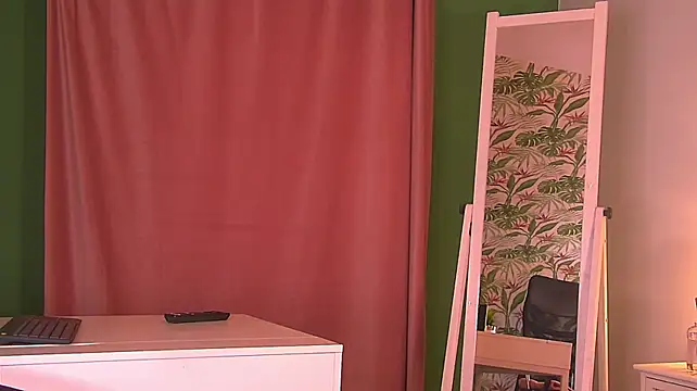 JadeRoyce - Dildo in pussy