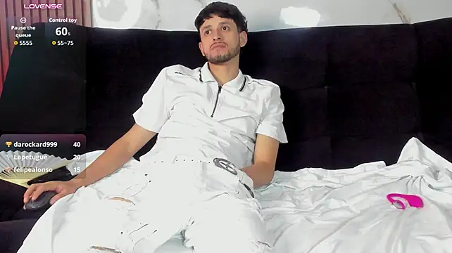 Dracke_and_zara - lick feets