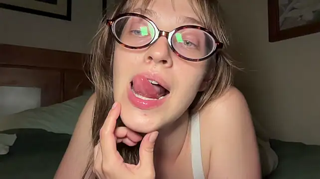 EarlenePedrogo - Massage my hot tits under the top