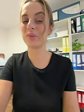 Hii_Lolla - Orgasm at work + Last tip video
