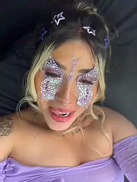ManuelaVeeleez